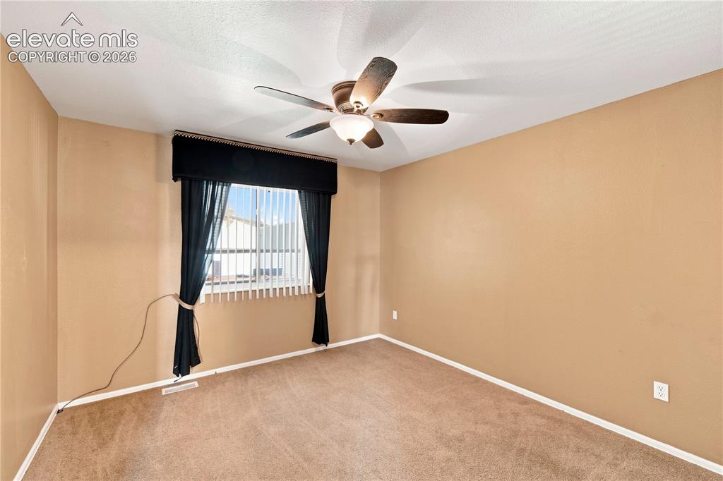 Image 17 of 38: Bedroom