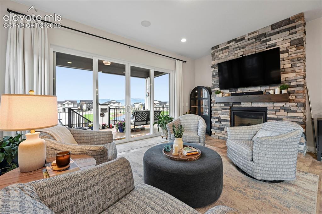 Image 13 of 48: Living Room