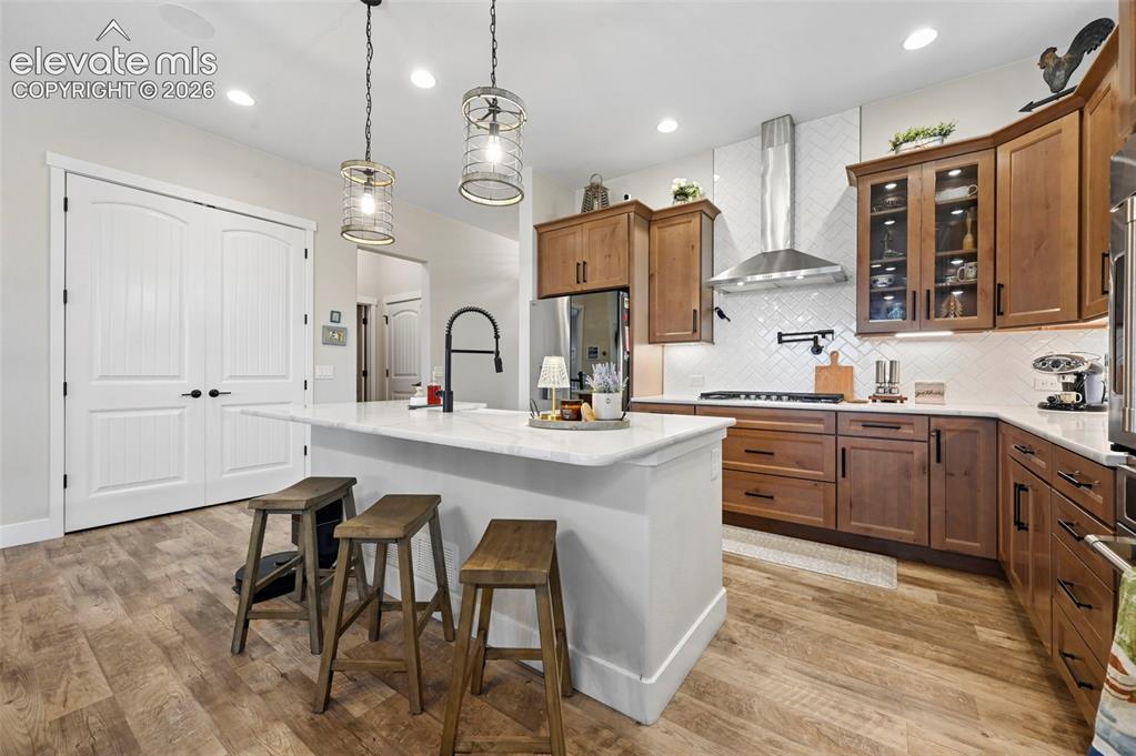 Image 5 of 48: Kitchen