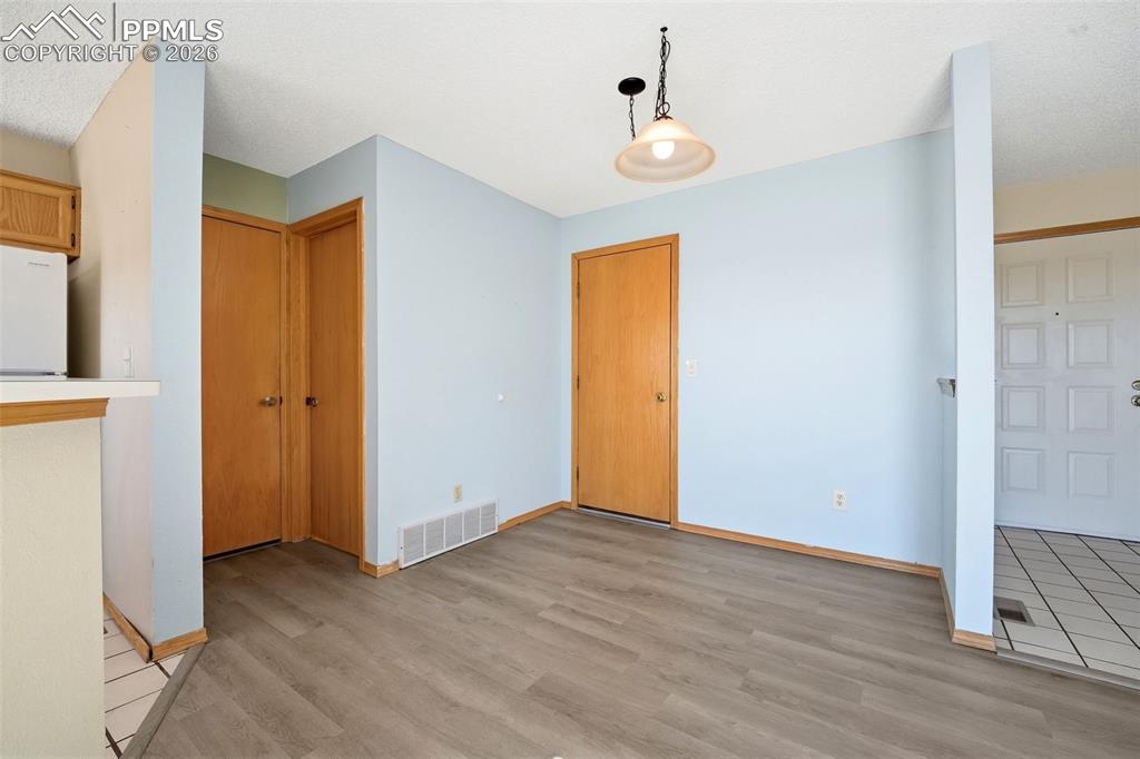 Image 30 of 46: Bedroom