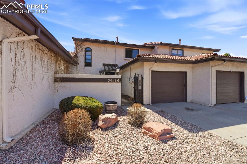 Image 4 of 46: Front of Structure