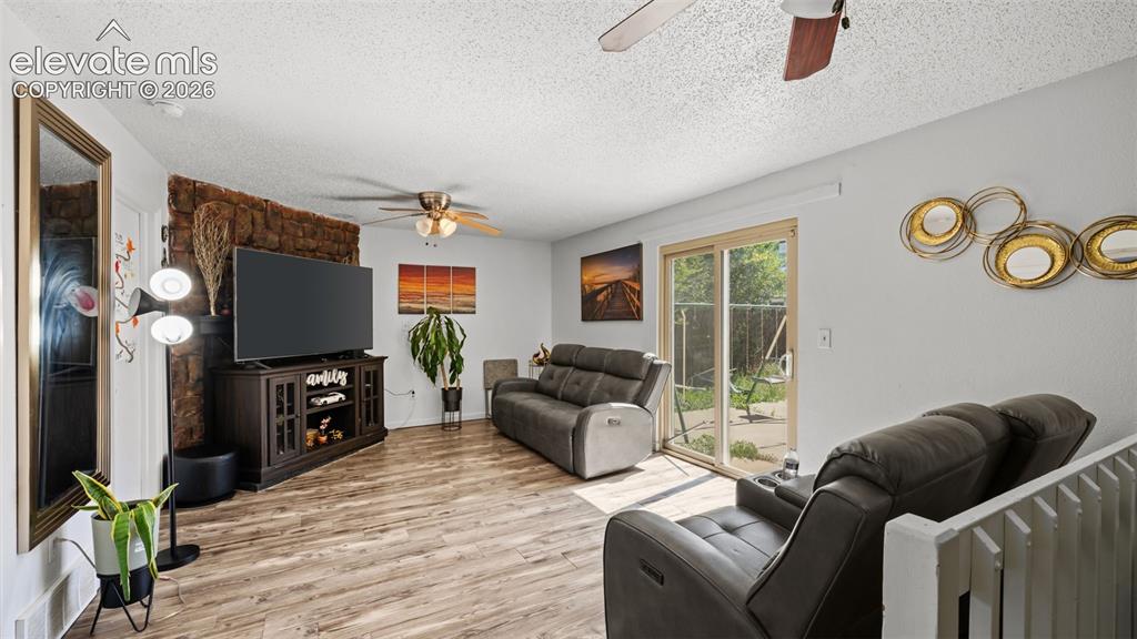 Image 11 of 30: Living Room