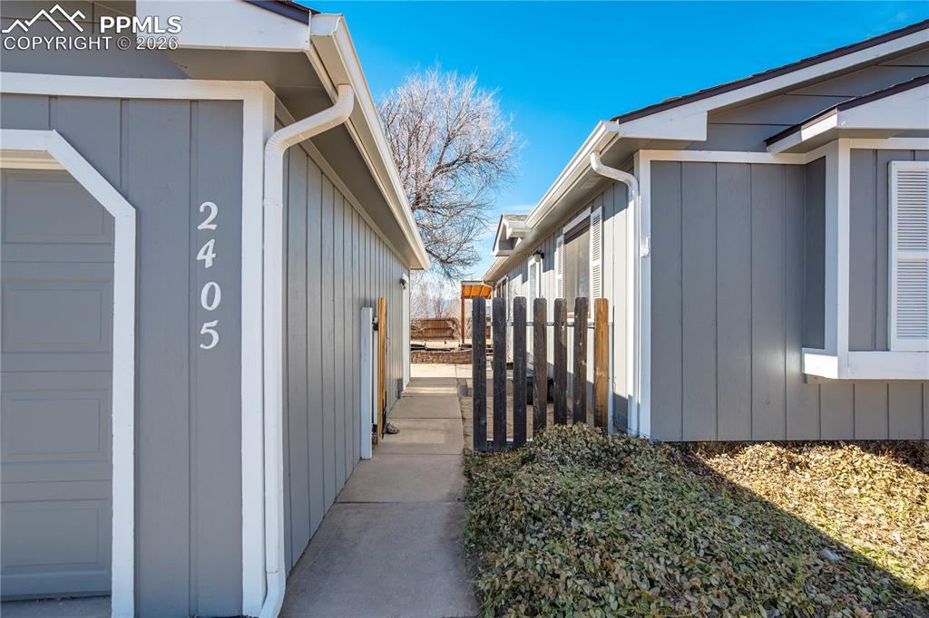 Image 3 of 24: Side of Structure