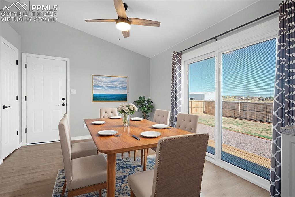 Image 4 of 35: Virtually staged