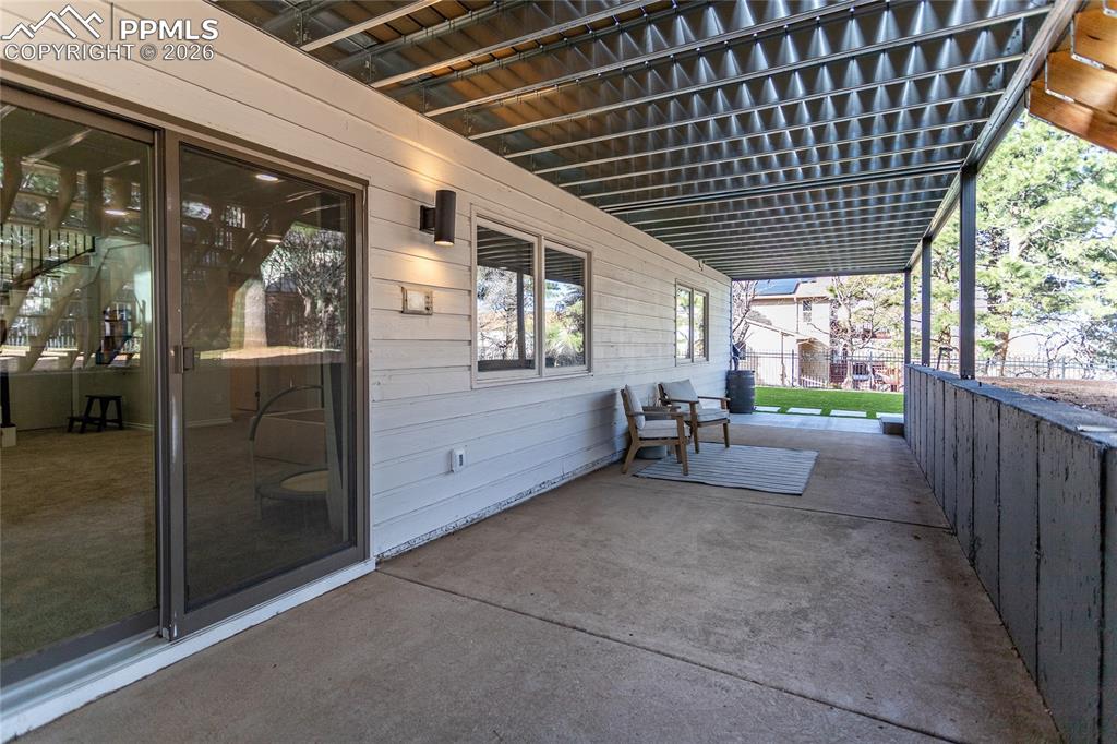 Image 44 of 50: Patio