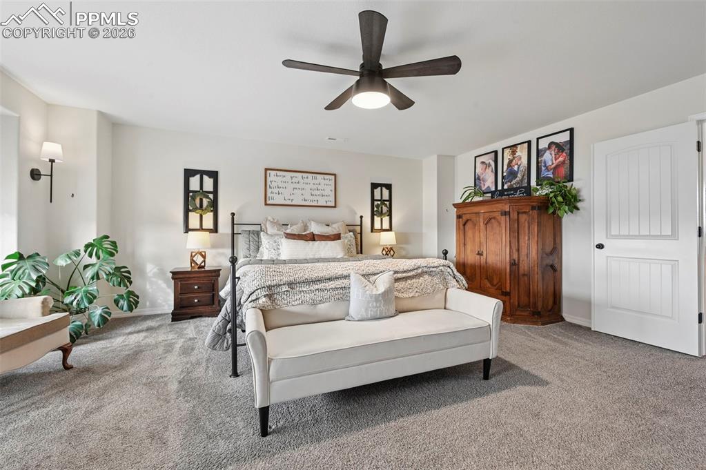 Image 24 of 47: Bedroom