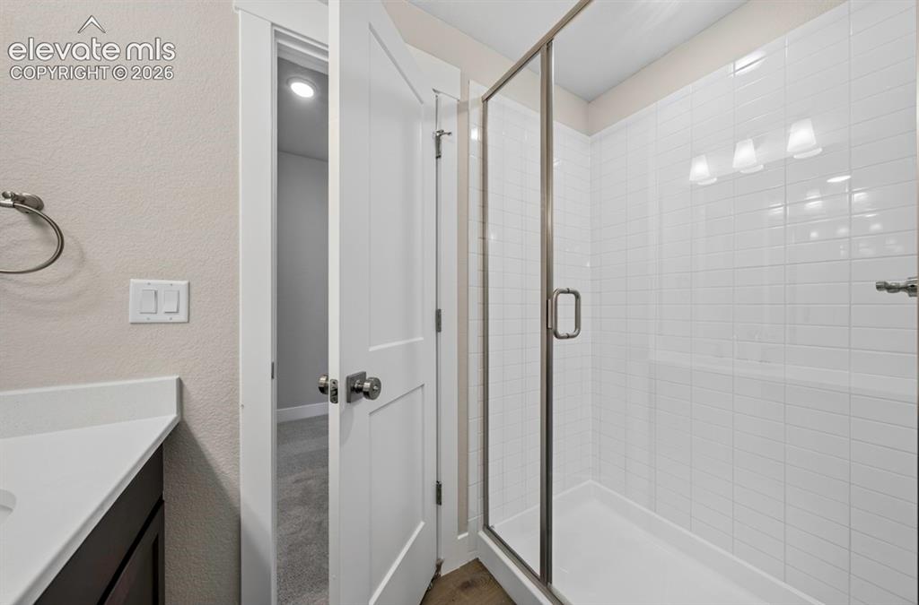 Image 38 of 40: Bathroom