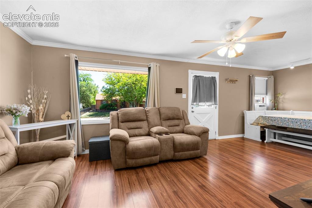 Image 3 of 24: Living Room