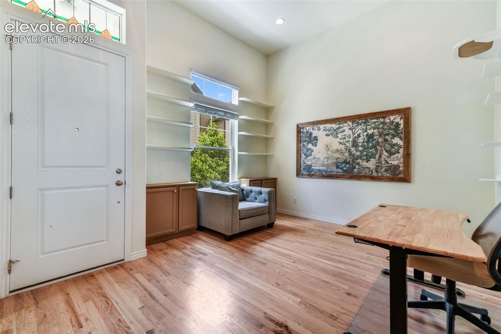 Image 7 of 50: Floor Plan