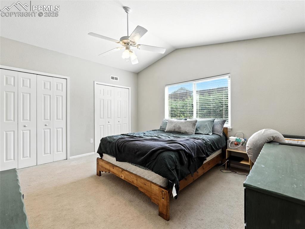 Image 24 of 38: master bedroom