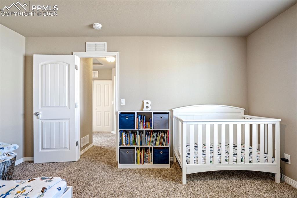 Image 27 of 47: Bedroom