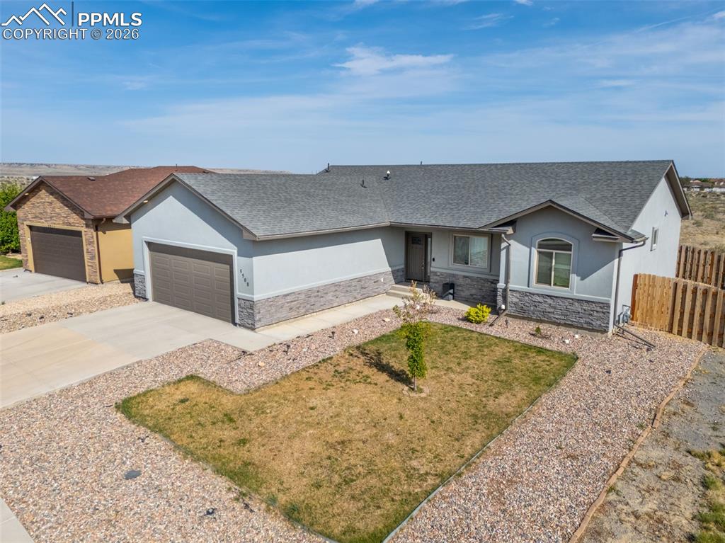 Image 5 of 47: Front of Structure