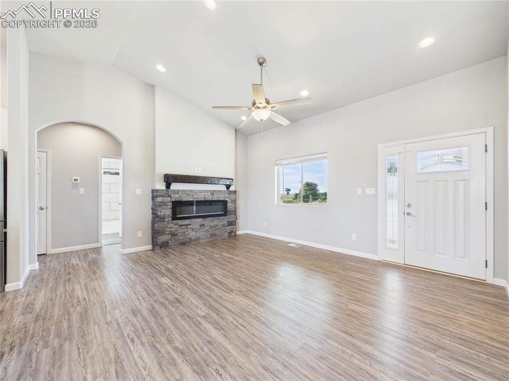 Image 7 of 47: Living Room