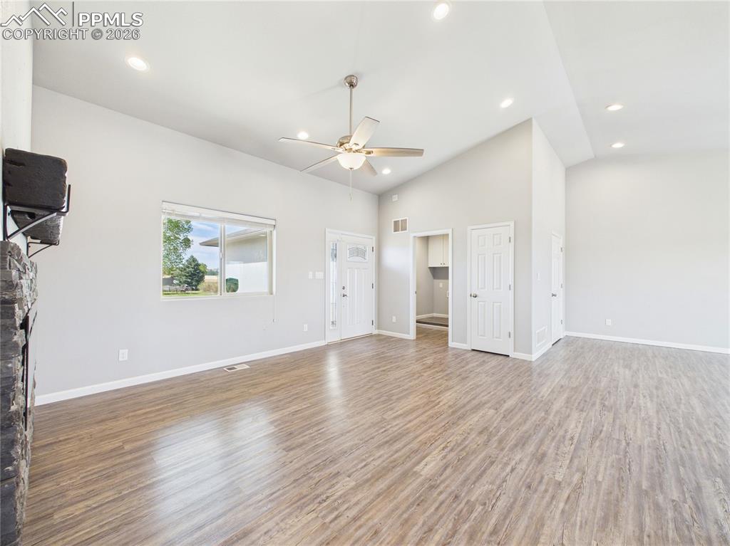 Image 8 of 47: Living Room