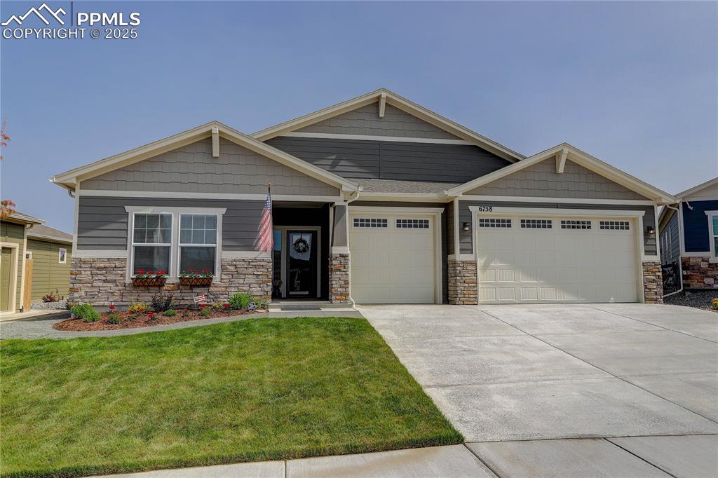 Image 21 of 22: Wonderfully maintained rancher