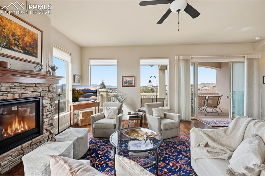 Image 10 of 42: Living Room