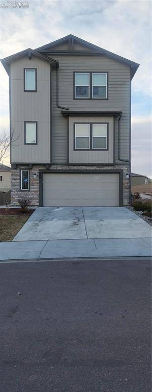 Image 11 of 33: Front of Structure