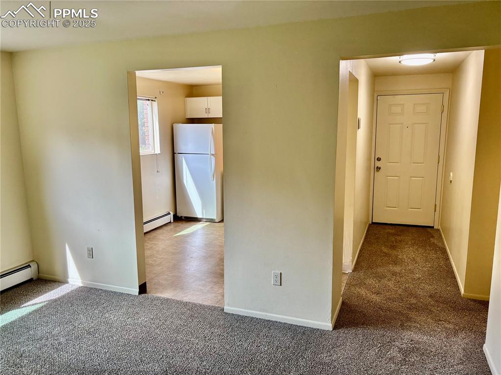 Image 14 of 27: Unit 4 hall to front door