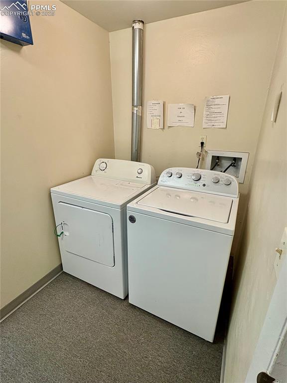 Image 15 of 27: Shared laundry