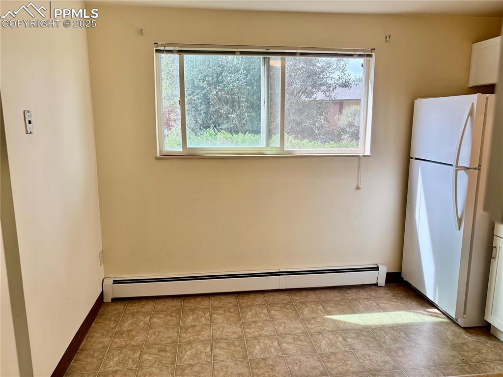 Image 5 of 27: Unit 4 Kitchen