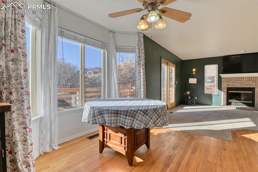 Image 12 of 48: Dining Area