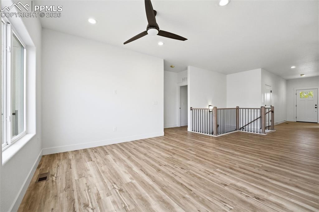 Image 15 of 41: Living Room