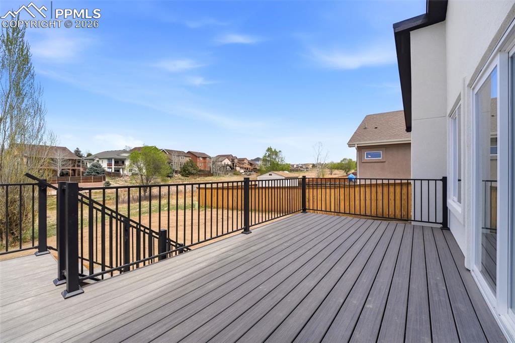 Image 30 of 41: Deck