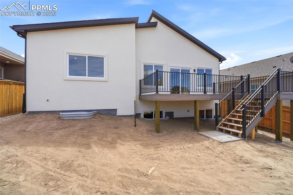 Image 33 of 41: Back of Structure