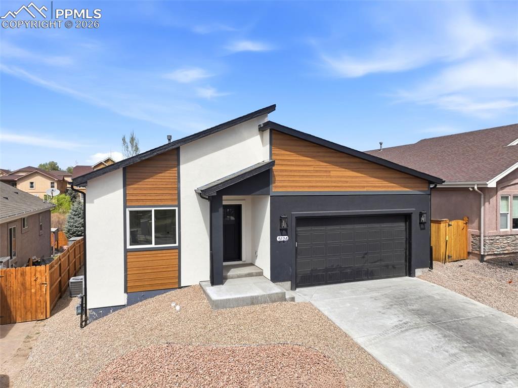 Image 35 of 41: Front of Structure