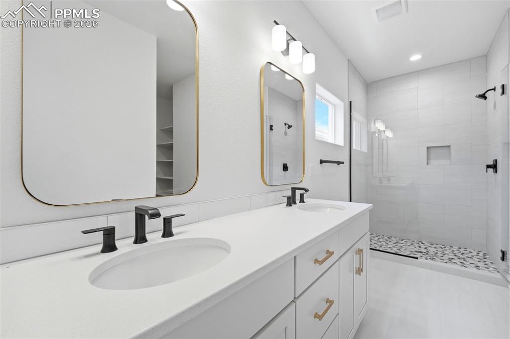 Image 7 of 41: Master Bathroom