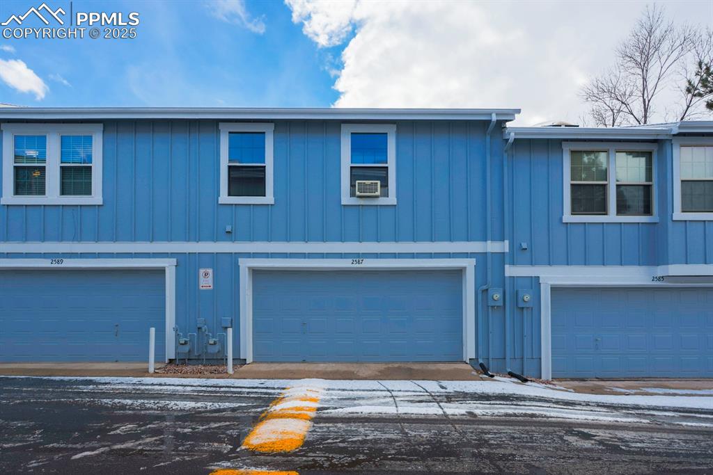Image 27 of 27: Garage on back of Property