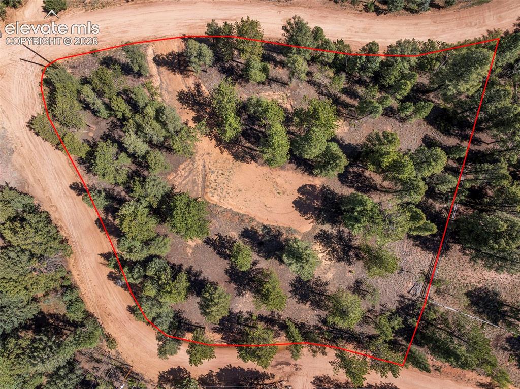 Image 15 of 25: Property Lines are Approximate and not a survey