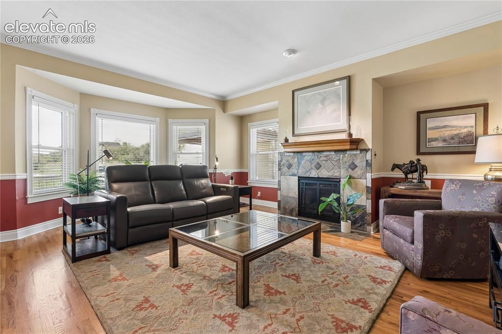 Image 8 of 46: Living Room