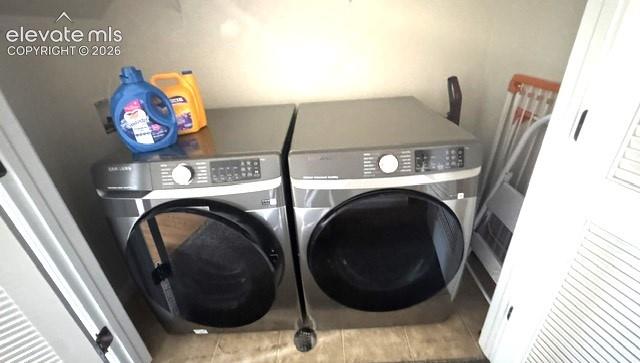 Image 21 of 25: Laundry