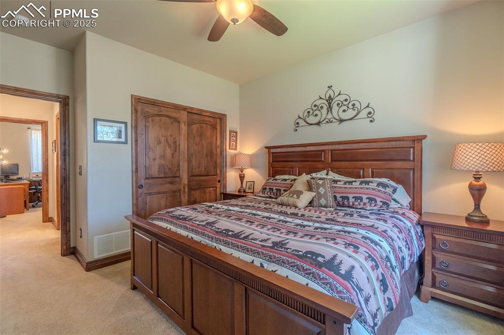 Image 26 of 50: Main level bedroom