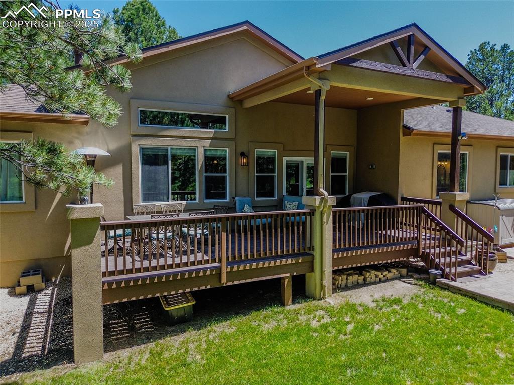 Image 44 of 50: Back of Structure