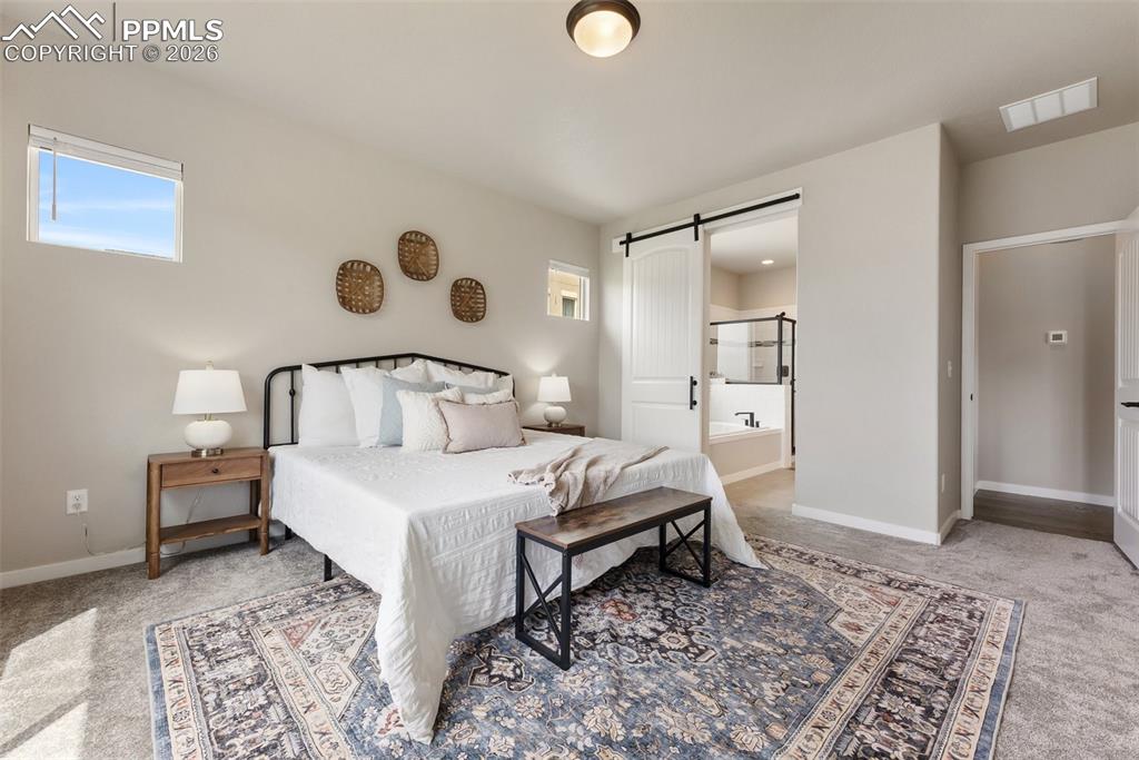 Image 20 of 46: Bedroom