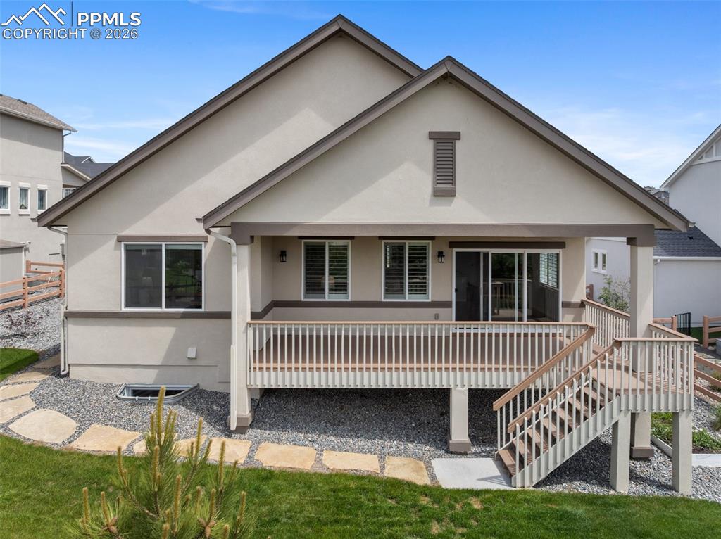 Image 44 of 46: Back of Structure