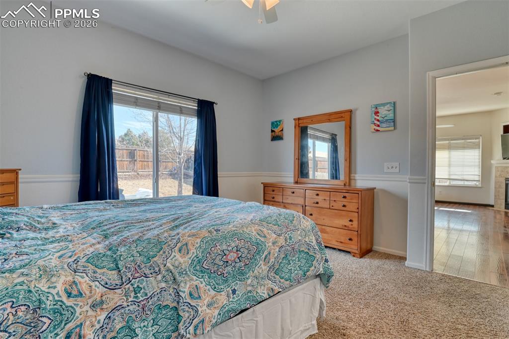 Image 14 of 33: Bedroom