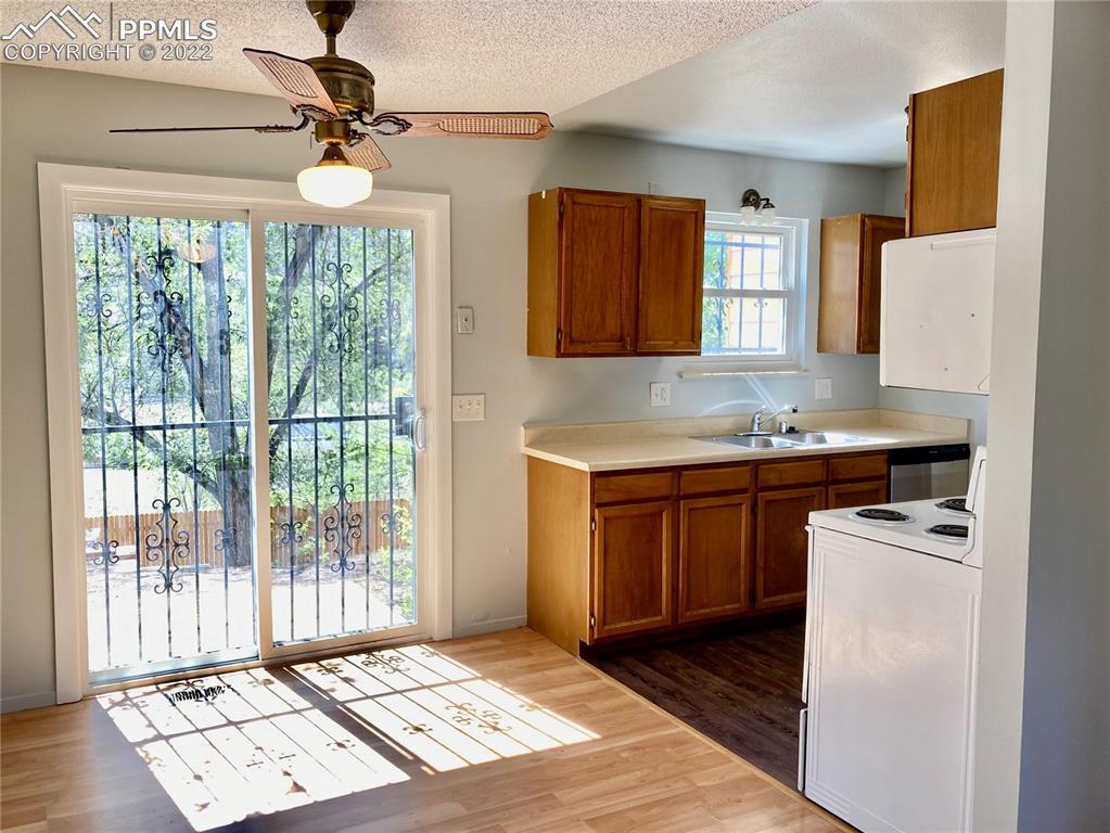 Listing 8889645, Image 12 of 28