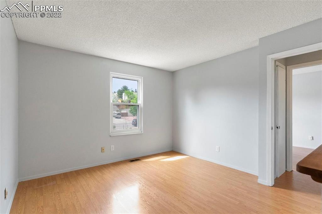 Listing 8889645, Image 17 of 28