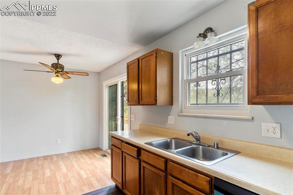Listing 8889645, Image 9 of 28