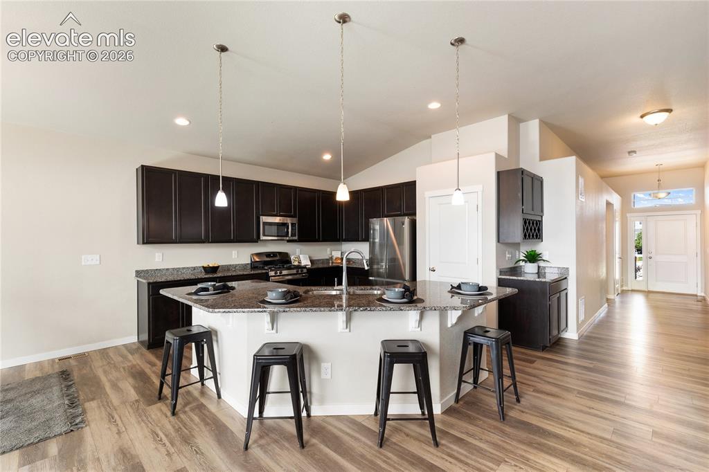 Image 11 of 29: Kitchen