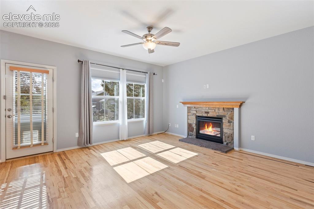 Image 10 of 46: Living Room
