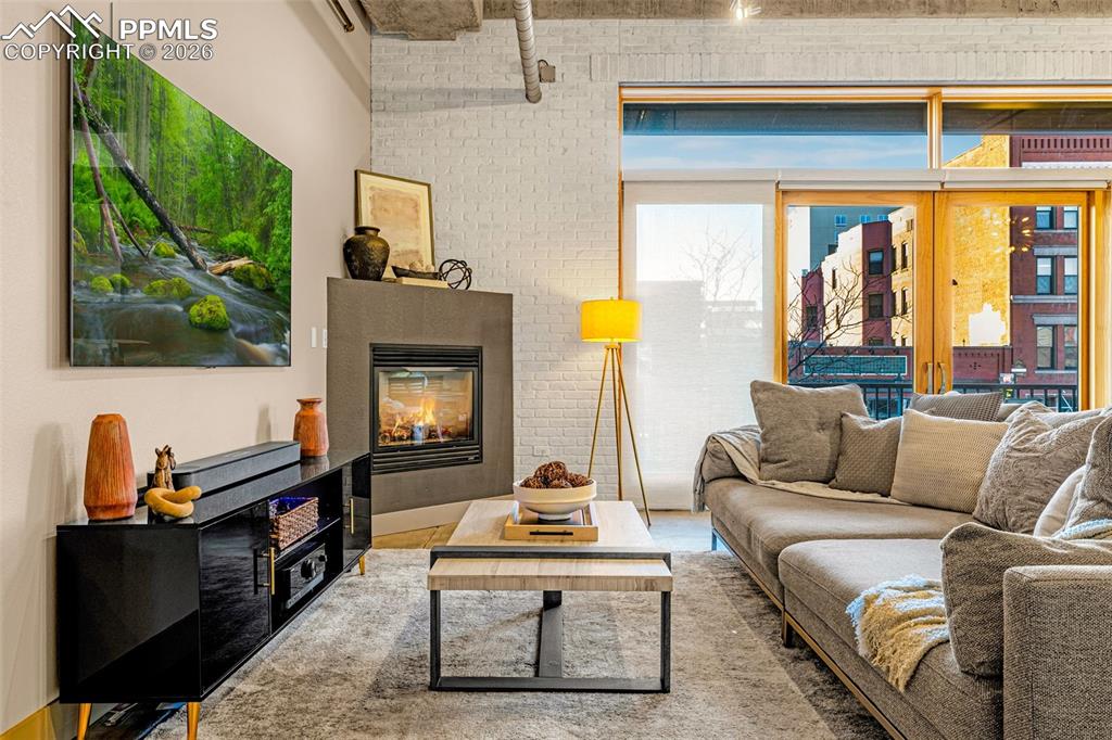 Image 3 of 35: Living Room