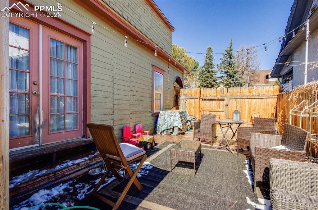 Image 20 of 23: Patio