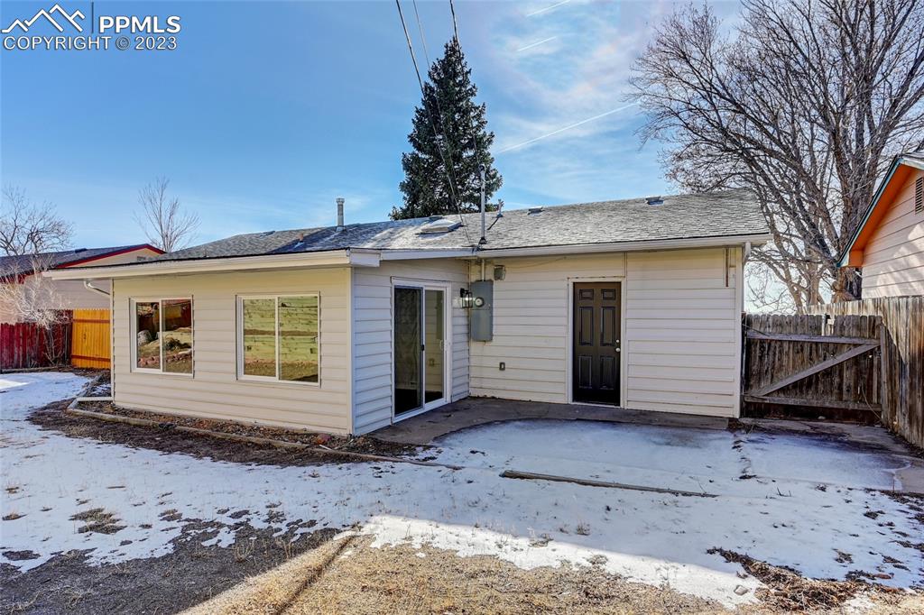 Listing 8898907, Image 30 of 38