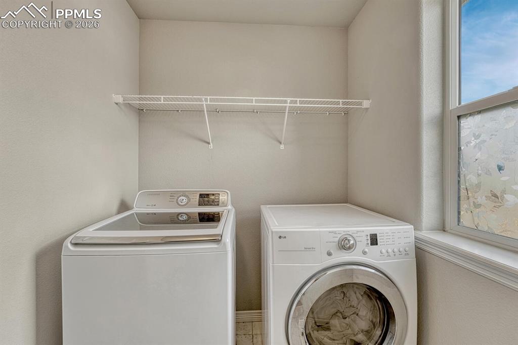 Image 24 of 31: Laundry