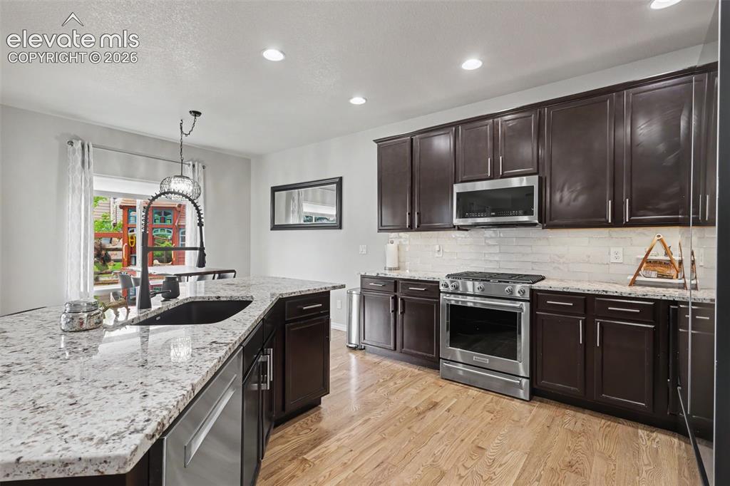 Image 8 of 42: Kitchen