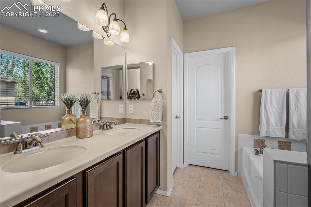 Image 23 of 50: Master Bathroom